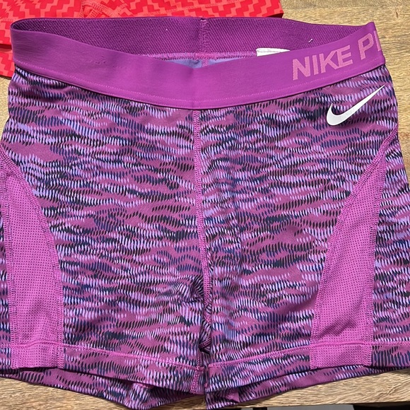 Nike/Adidas spandex shorts - Picture 5 of 5